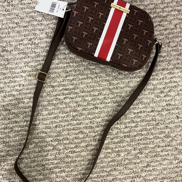 TOMMY HILFIGER brand new bag - Picture 5 of 9